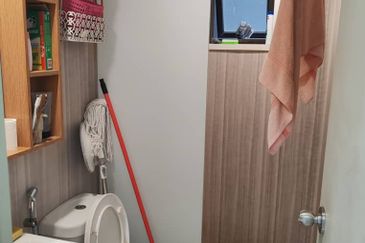 Lili Residensi Nilai 3bed 2bath Fully Furnished For Sale