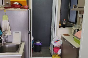 Lili Residensi Nilai 3bed 2bath Fully Furnished For Sale