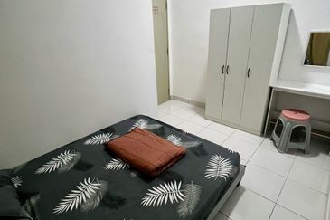 Lili Residensi Nilai 3bed 2bath Fully Furnished For Rent 
