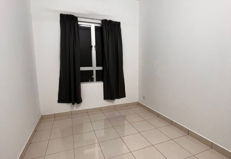 Safira 3bed 2bath Partially Furnished For Rent 