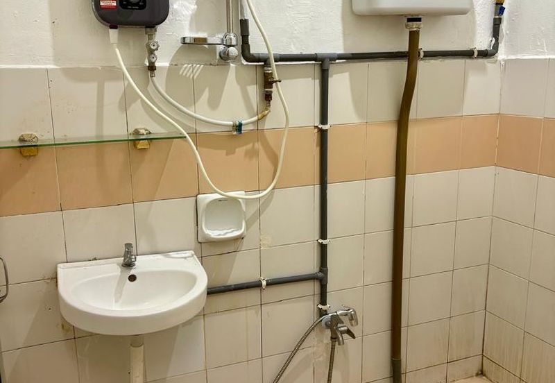 Desa Cempaka 1 storey Fully Furnished For Rent