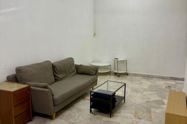 Desa Cempaka 1 storey Fully Furnished For Rent