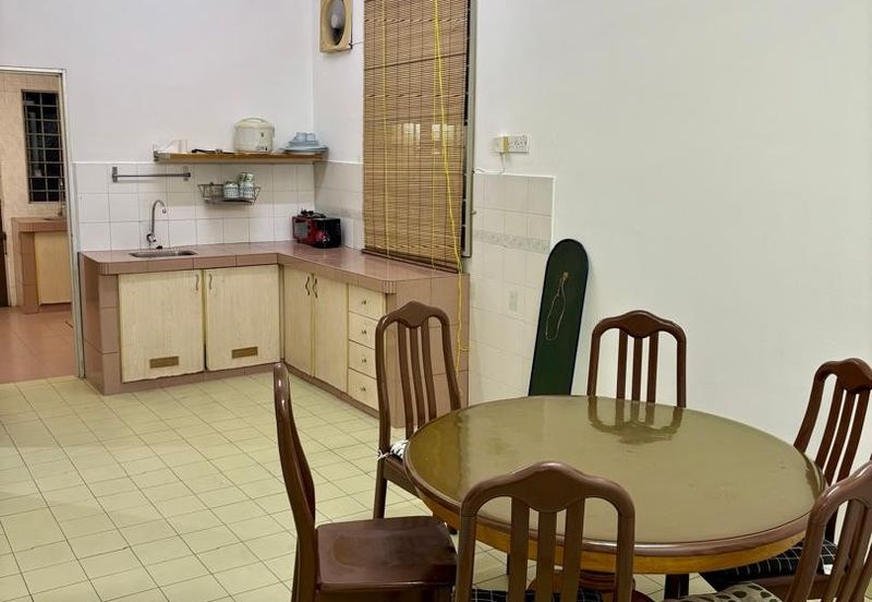 Desa Cempaka 1 storey Fully Furnished For Rent