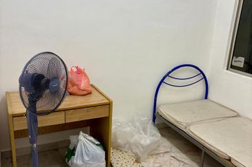 Desa Cempaka 1 storey Fully Furnished For Rent