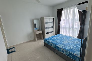 Garden Villa@ Senawang 3bed 2bath Fully Furnished For Rent