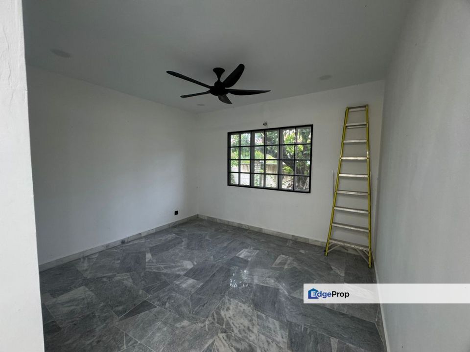 Rasah Kemayan Double Storey Partially Furnished For Sale , Negeri Sembilan, Seremban