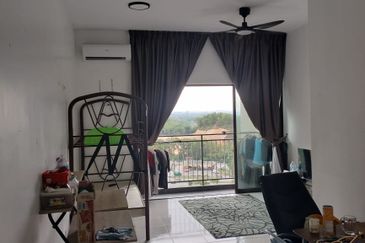 Youth City Nilai  2bed 2bath Fully Furnished For Rent 