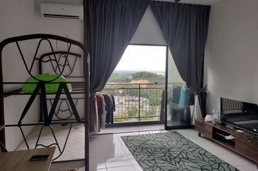Youth City Nilai  2bed 2bath Fully Furnished For Rent 