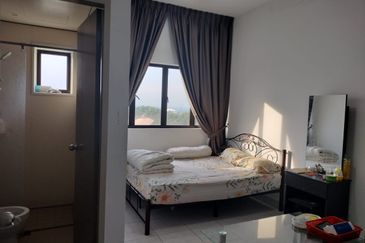 Youth City Nilai  2bed 2bath Fully Furnished For Rent 