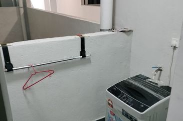 Youth City Nilai  2bed 2bath Fully Furnished For Rent 