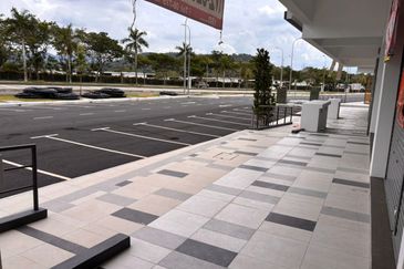 IKON Seremban2 @Centrio Shoplot Ground Floor For Rent