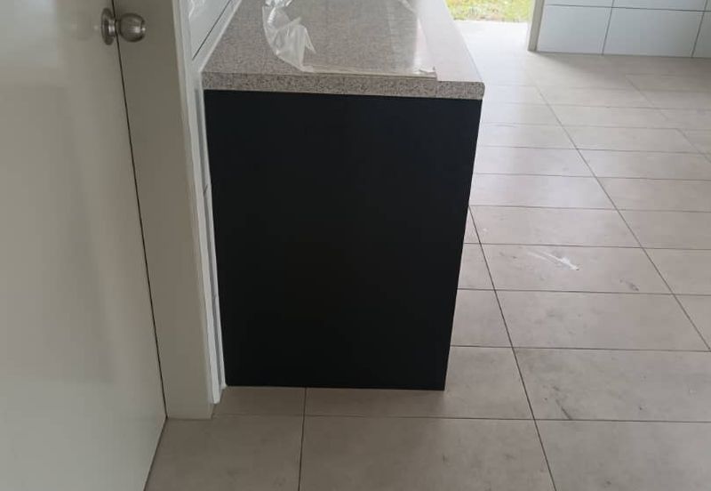 Emilia Nilai Impian 2 storey Corner Lot Partially Furnished For Rent