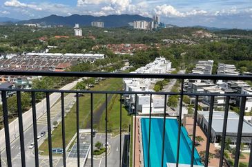 Lili Residensi 3bed 2bath Fully Furnished For Rent