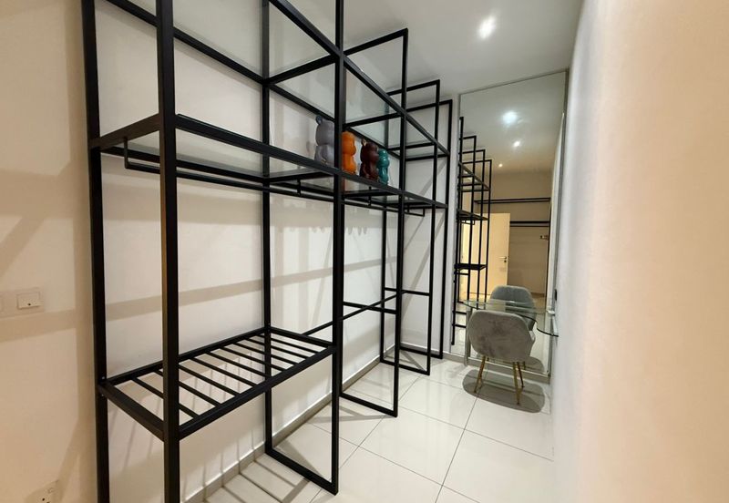 Ara Sendayan Double Storey 4Bed 3Bath Fully Furnished For Rent