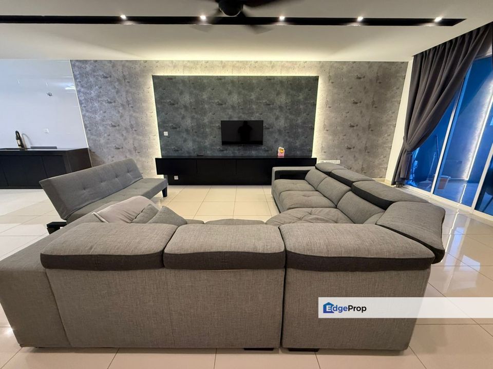 Ara Sendayan Double Storey 4Bed 3Bath Fully Furnished For Rent, Negeri Sembilan, Seremban