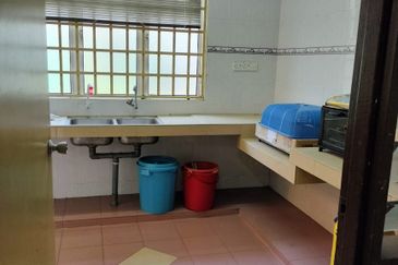 Bukit Kepayang 2Storey Terrace 4B3BR FOR SALE!!!