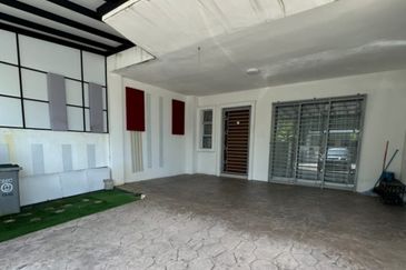 Forest Heights Agora 2Storey Terrace 4B3BR For SALE!!