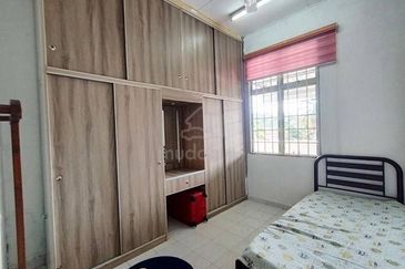Yoon Lian Baru Rasah SemiD Cornerlot 5B3BR For SALE