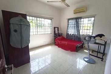 Yoon Lian Baru Rasah SemiD Cornerlot 5B3BR For SALE