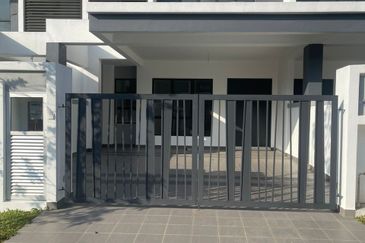 Rimbun Jasmin Seremban 2Storey Terrace 4B3BR For SALE
