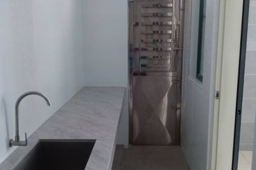 Rimbun Alam Seremban 2Storey Terrace 4B3BR For SALE