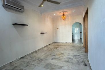Permai Seremban 1Storey Terrace 3B1BR For SALE