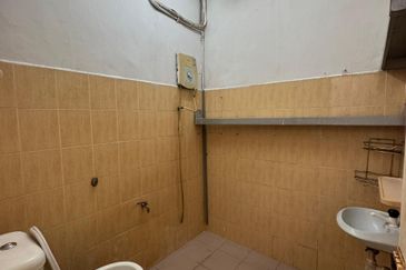 Permai Seremban 1Storey Terrace 3B1BR For SALE