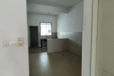 Hijayu 3D Sendayan 2Storey Terrace 4B3BR For RENT