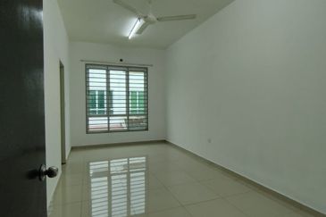 Hijayu 3D Sendayan 2Storey Terrace 4B3BR For RENT