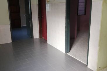 Taman Jasper Jaya Seremban 2Storey Terrace 4B3BR For RENT