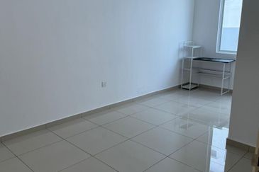 Bayu Sutera Sendayan 2Storey Terrace 4B3BR For RENT