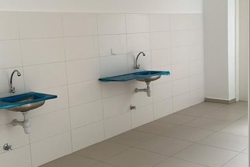 Hijayu 2 Sendayan 2Storey Terrace 4B4BR For RENT