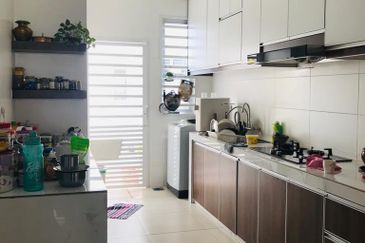 Tiara Sendayan 2Storey Terrace 4B3BR For RENT