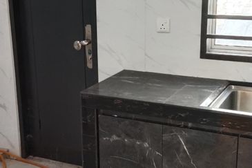 Tiara Sendayan 2Storey Terrace 5B3BR For RENT