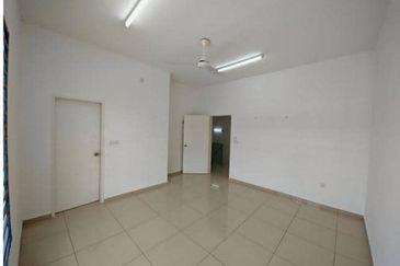 Tiara Sendayan 2Storey Terrace 4B3BR For RENT