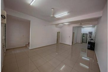 Tiara Sendayan 2Storey Terrace 4B3BR For RENT