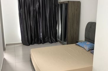 Saujana Tropika Seremban 2Storey Terrace 4B4BR For RENT