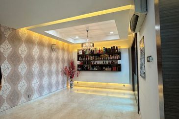 Lake Heights Seremban SemiD Corner 6B5BR Below Market Value For SALE