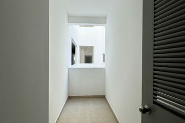 Prima Seremban Sentral Apartment 3B2BR For RENT