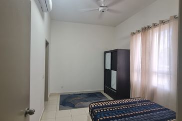 Safira Apartment Seremban2 3B2BR For RENT