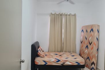 Safira Apartment Seremban2 3B2BR For RENT