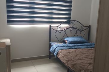 Kalista 2 Apartment Seremban2 4B2BR For RENT