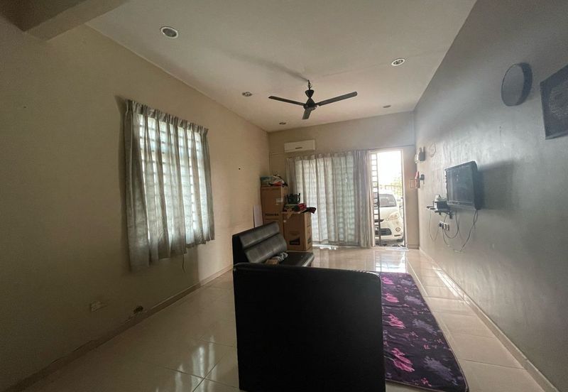Bukit Kristal 1Storey Terrace Endlot 3B2BR For SALE