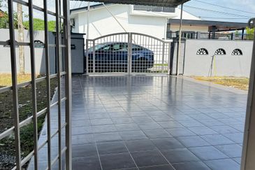 Bukit Tembok Seremban Bungalow 3B2BR For RENT