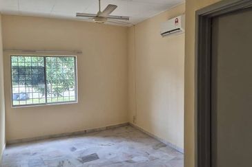 Green Street Homes Seremban2 SemiD 3B2BR For RENT