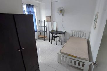 Desa Palma Nilai Aparment 3B2BR For RENT