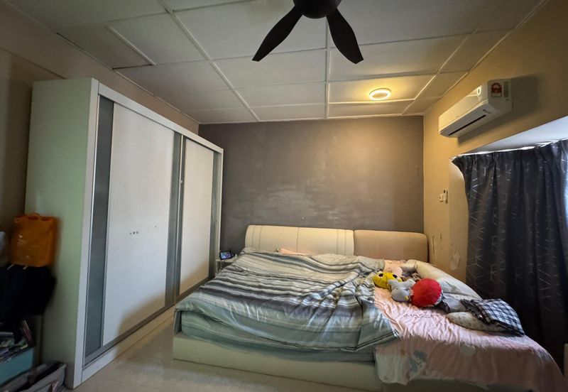 Taman Megah Oakland Seremban 2Storey Terrace 4B3BR For SALE