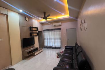 SEREMBAN SRI PULAI PENAGA INDAH SEMI-D DOUBLE STOREY FULL FURNISH&FULL RENOVATION