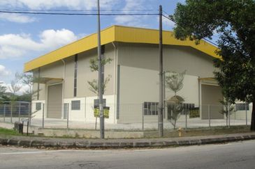 SEREMBAN LABU GALLA INDUSTRIAL 61K SQFT LAND Factory Land with Buildings Fully Tenanted GOOD TO INVEST