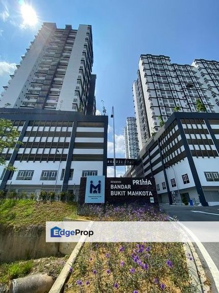 Sale below market value -19% service apartment in Kajang, Selangor, Kajang
